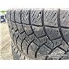 Image 9 : (5) LT275/70R18 WINTER TIRES