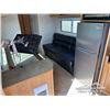 Image 14 : 2007 VANGUARD FRONTIER BRUISER TRAVEL TRAILER