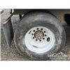 Image 24 : 2000 53 FT. TRI/A VAN TRAILER