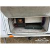 Image 45 : 2002 RUSTLER RW246 T/A 5TH WHEEL TRAVEL TRAILER