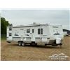 Image 2 : 2005 DUTCHMEN 31 FT. T/A TRAVEL TRAILER