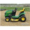 Image 5 : JOHN DEERE L111 42 IN. RIDING MOWER
