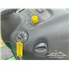 Image 9 : JOHN DEERE L130 48 IN. RIDING MOWER