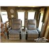 Image 15 : 2013 PALOMINO SABRE 33RETS-6 T/A 5TH WHEEL TRAILER