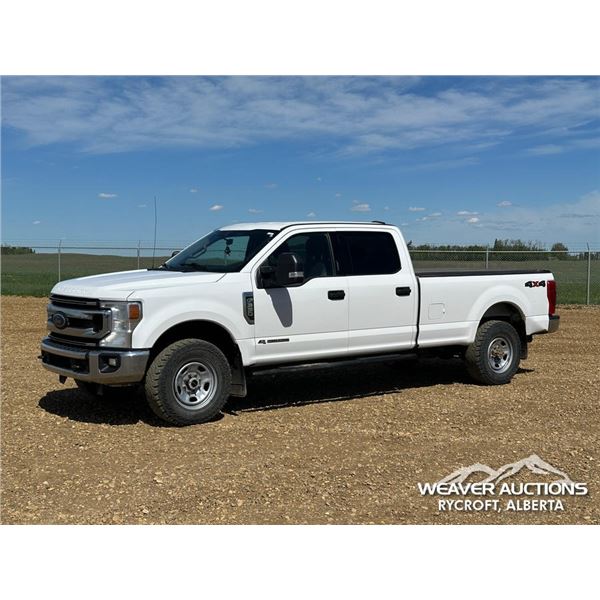 2020 FORD F350 XLT CREW CAB PICKUP