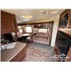 Image 14 : 2011 FLAGSTAFF 829 BHSS 32 FT. T/A TRAVEL TRAILER