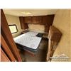 Image 40 : 2011 FLAGSTAFF 829 BHSS 32 FT. T/A TRAVEL TRAILER