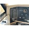 Image 12 : 1987 VOGUE COACH III 34 FT. S/A MOTORHOME