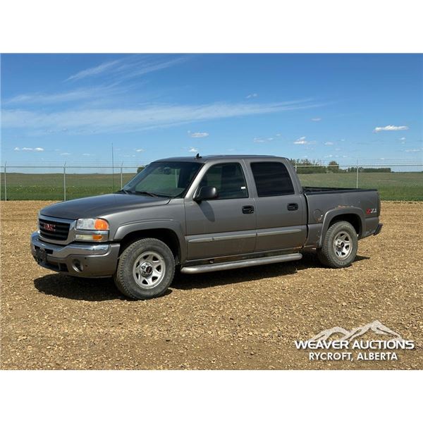 2006 GMC SIERRA 1500 SLT CREW CAB PICKUP