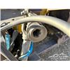 Image 29 : NEW HOLLAND 94C 30FT. DRAPER HEADER