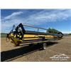 Image 2 : NEW HOLLAND 94C 30FT. DRAPER HEADER