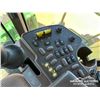 Image 17 : 2005 JOHN DEERE 9860 STS COMBINE
