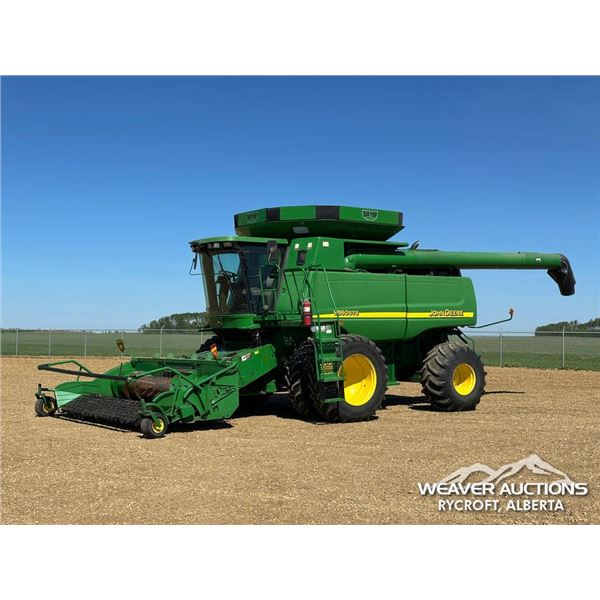 2005 JOHN DEERE 9860 STS COMBINE