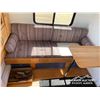 Image 18 : 2005 ULTIMATE EVOLUTION 10RSLB TRUCK CAMPER