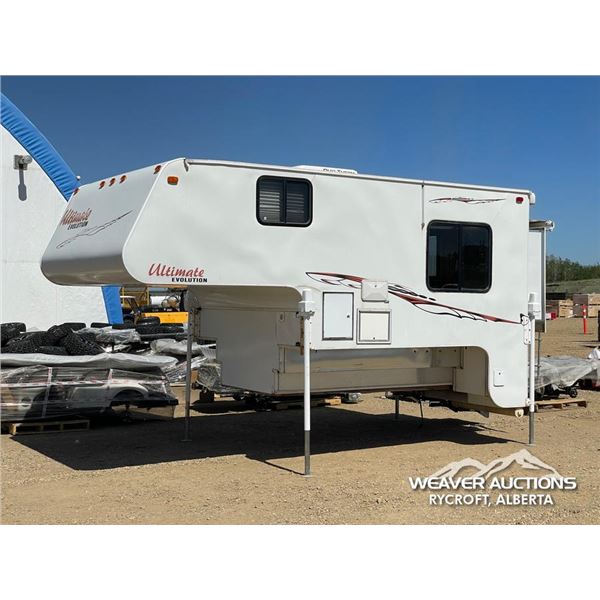 2005 ULTIMATE EVOLUTION 10RSLB TRUCK CAMPER