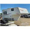 Image 2 : 2005 ULTIMATE EVOLUTION 10RSLB TRUCK CAMPER