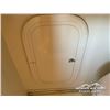 Image 38 : 2005 ULTIMATE EVOLUTION 10RSLB TRUCK CAMPER