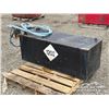 Image 1 : 450 LITRE FUEL TANK W/ PUMP AND NOZZLE