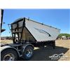 Image 32 : 2017 DOEPKER SUPER B-TRAIN GRAIN TRAILERS