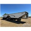 Image 3 : 2017 DOEPKER SUPER B-TRAIN GRAIN TRAILERS