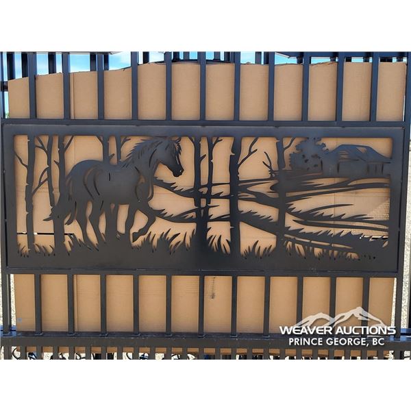BI-PARTING DECORATIVE METAL GATES