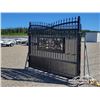 Image 2 : BI-PARTING DECORATIVE METAL GATES