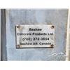 Image 7 : 15 FT. X 30 IN. X 29 IN. CONCRETE BLOCK FORM