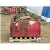 Image 5 : WESTSTEEL 100 GAL FUEL TANK W/ HAND PUMP