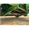 Image 13 : JOHN DEERE 566 ROUND BALER