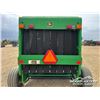 Image 32 : JOHN DEERE 566 ROUND BALER