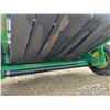 Image 33 : JOHN DEERE 566 ROUND BALER