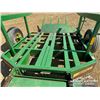 Image 12 : 1997 JOHN DEERE 20 BALE ACCUMULATOR