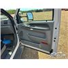 Image 32 : 2004 FORD F550 XLT S/A CREW CAB WRECKER TOW TRUCK
