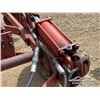 Image 12 : 5 BOTTOM INTERNATIONAL 70 TRIP PLOW
