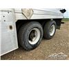 Image 43 : 1992 FORD 8000 T/A 16,800 LITRE FUEL TRUCK