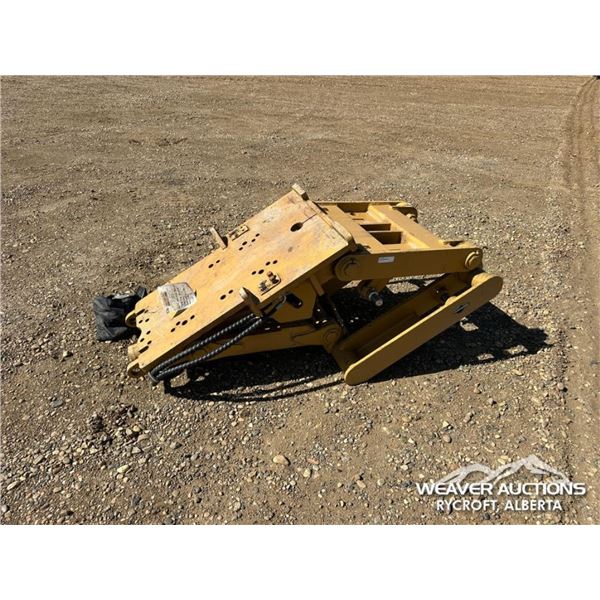 MOTOR GRADER FRONT LIFT GROUP