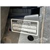Image 22 : 1995 JOHN DEERE F525 48 IN. ZERO TURN LAWN MOWER