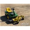 Image 2 : 1995 JOHN DEERE F525 48 IN. ZERO TURN LAWN MOWER