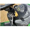 Image 11 : 2014 JOHN DEERE D130 42 IN. RIDE ON LAWN MOWER
