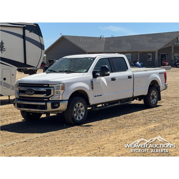 2020 FORD F350 XLT CREW CAB PICKUP