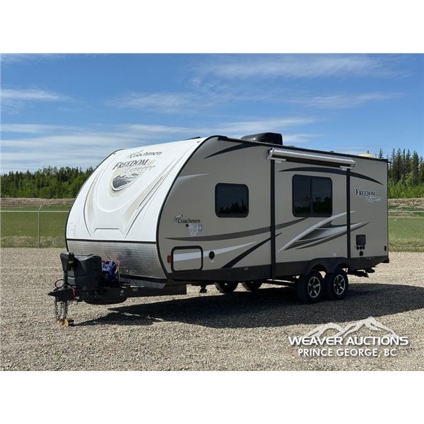 2017 COACHMEN FREEDOM EXPRESS TRAVEL TRAILER