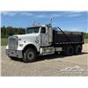 Image 1 : 2007 FREIGHTLINER FLD 120 T/A DUMP TRUCK