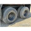 Image 37 : 2007 FREIGHTLINER FLD 120 T/A DUMP TRUCK