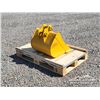 Image 3 : MINI EXCAVATOR 30 IN. CLEANOUT BUCKET