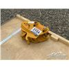 Image 1 : MINI EXCAVATOR HYDRAULIC QUICK ATTACH