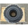 Image 2 : FORKLIFT TIRES