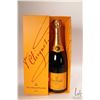 Image 1 : Veuve Clicquot/ Brut Sparkling Wine/ 750ml/ 12% ABV Note: Alcohol cannot be insured by any courier i