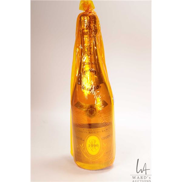 Louis Roederer/ 1990/ Cristal/ Brut Champagne/ 750ml/ 12% ABV Note: Alcohol cannot be insured by any