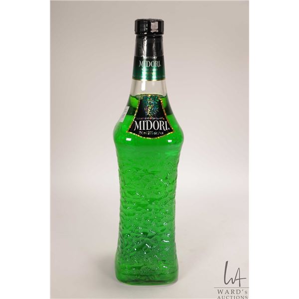 Midori/ Melon Liquor/ 750ml/ 20% ABV Note: Alcohol cannot be insured by any courier in Canada. Local