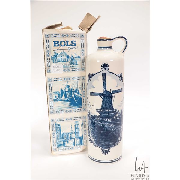 Bols/ Gin Liqueur/ 750ml/ 37.5% ABV Note: Alcohol cannot be insured by any courier in Canada. Local 